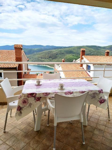 Apartmani Ines Rabac Zewnętrze zdjęcie